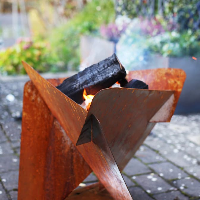 Eldfat Jabo Triangel Inkl Fat Corten 64x64x54 cm