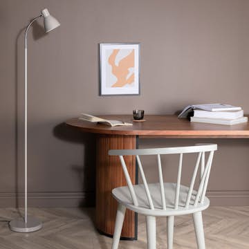 Golvlampa Venture Home Lina