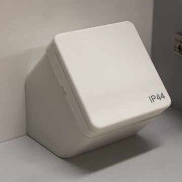 Eluttag och Förhöjningsring Noro för Låda/Skåp Vit