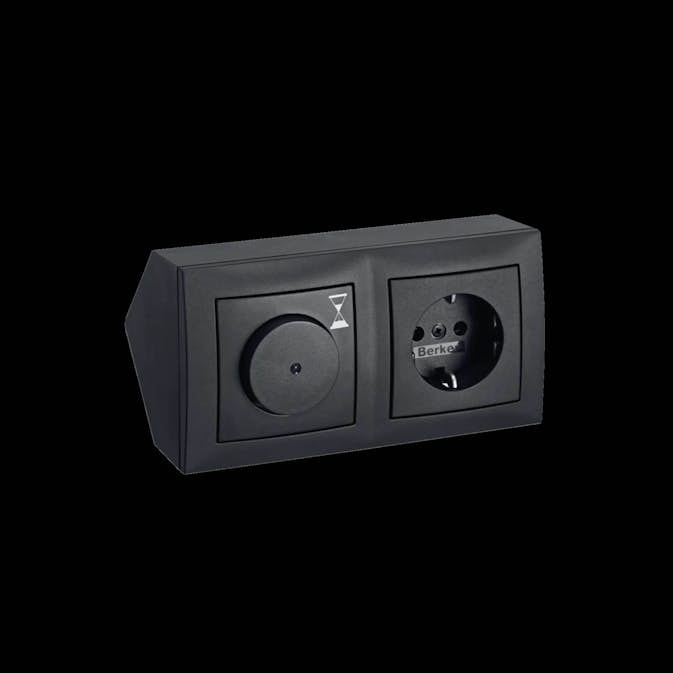 Hörnbox Hager Timer + 1-vägsuttag 1500 W 6 A S.1