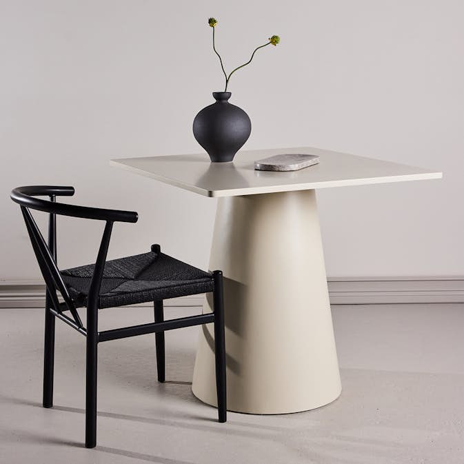 Matbord Venture Home Lanzi 80x80 cm