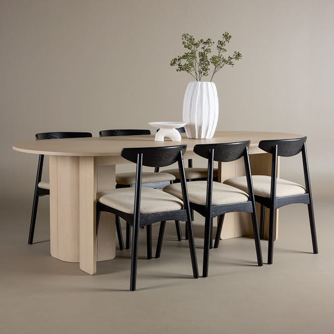 Matgrupp Venture Home Tyresö 220x100 cm med 6 Ven Stolar