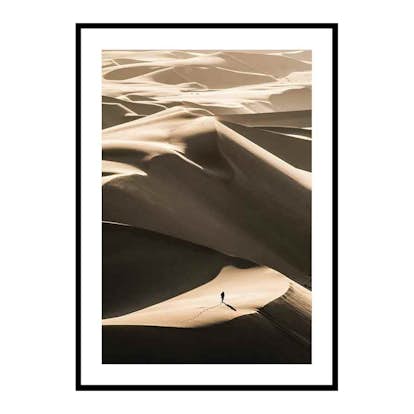 Poster Gallerix Walking In Desert