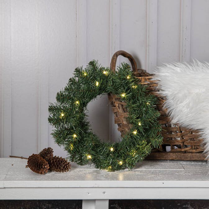 Krans Star Trading Dalbo med LED