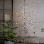 Hängande Dekoration Star Trading Niva Snöflinga i metall med LED