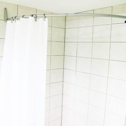 Duschstång Ericsindustrier Rundad För Hörn 150x150