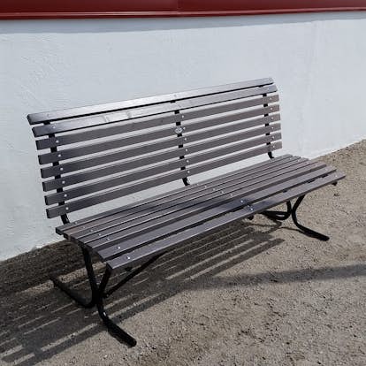 Utesoffa Eden Wood Göteborg Trädgårdsbänk