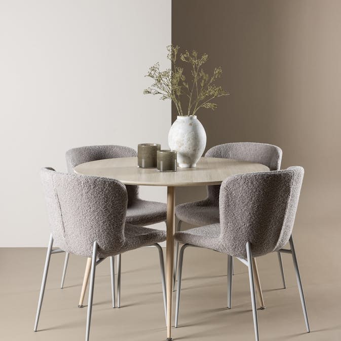 Matgrupp Venture Home Plaza Ø100 med 4 st Modesto Stolar