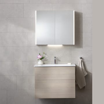 Möbelpaket Miller Badrum New York med Edge Tvättställ och Spegelskåp