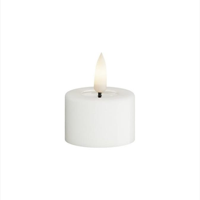 LED-Värmeljus DeluxeHomeart 4x5,5 cm 2-pack