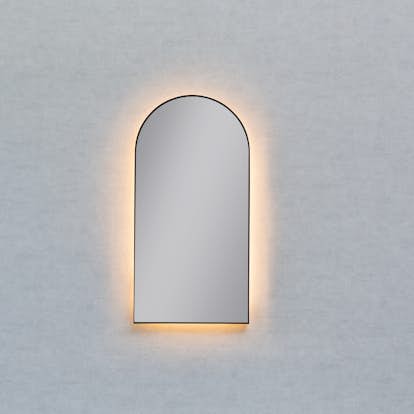 Spegel Vidi Signe med LED-belysning