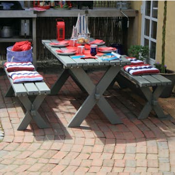 Trädgårdsmöbel PLUS Nostalgi Grå Bänkgrupp i Furu