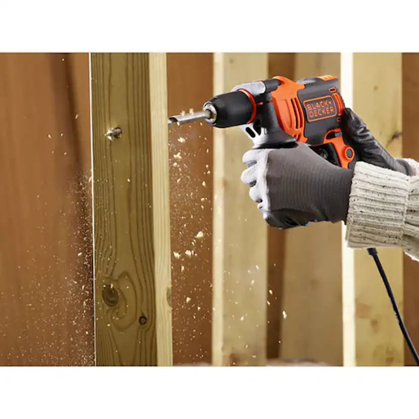 Slagborrmaskin Black & Decker BEH550 550W