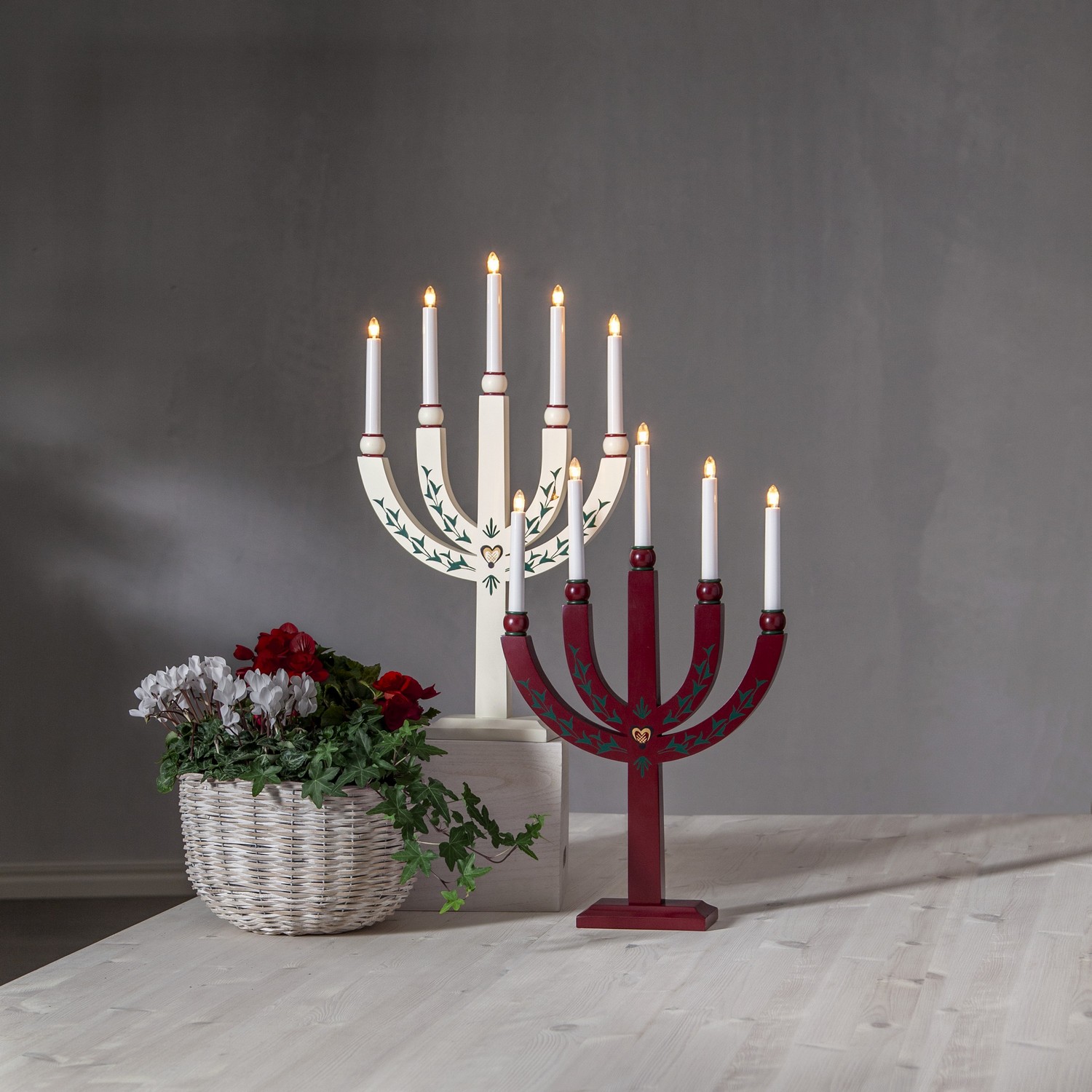 Ljusstake Elias Tradition vit Vit