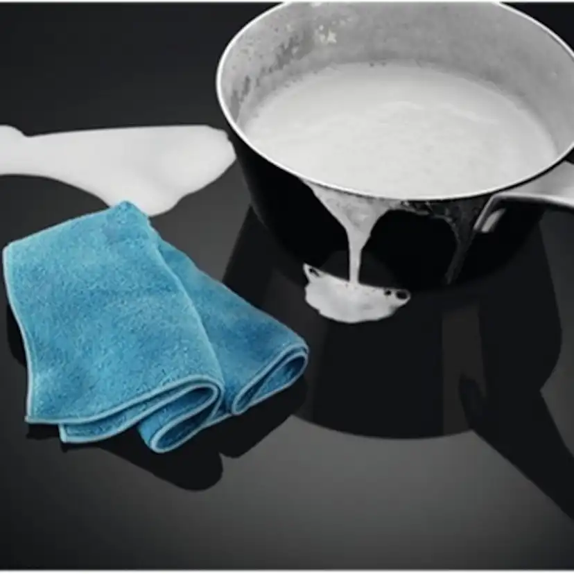 Induktionshäll Electrolux HOI630MF Svart med Timerfunktion och Automatisk Avstängning