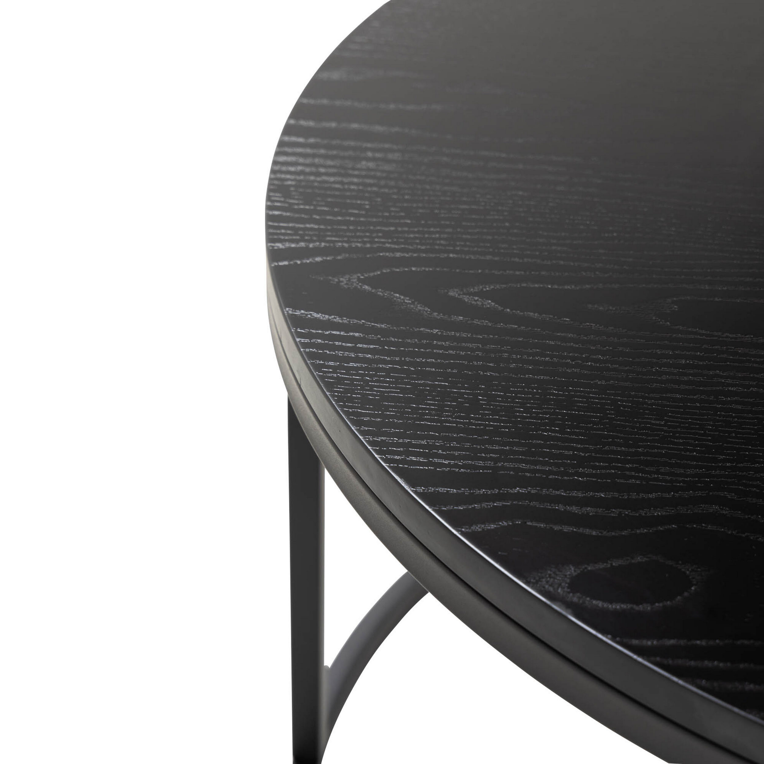 Satsbord In Living Thyra 2st Runda Bord