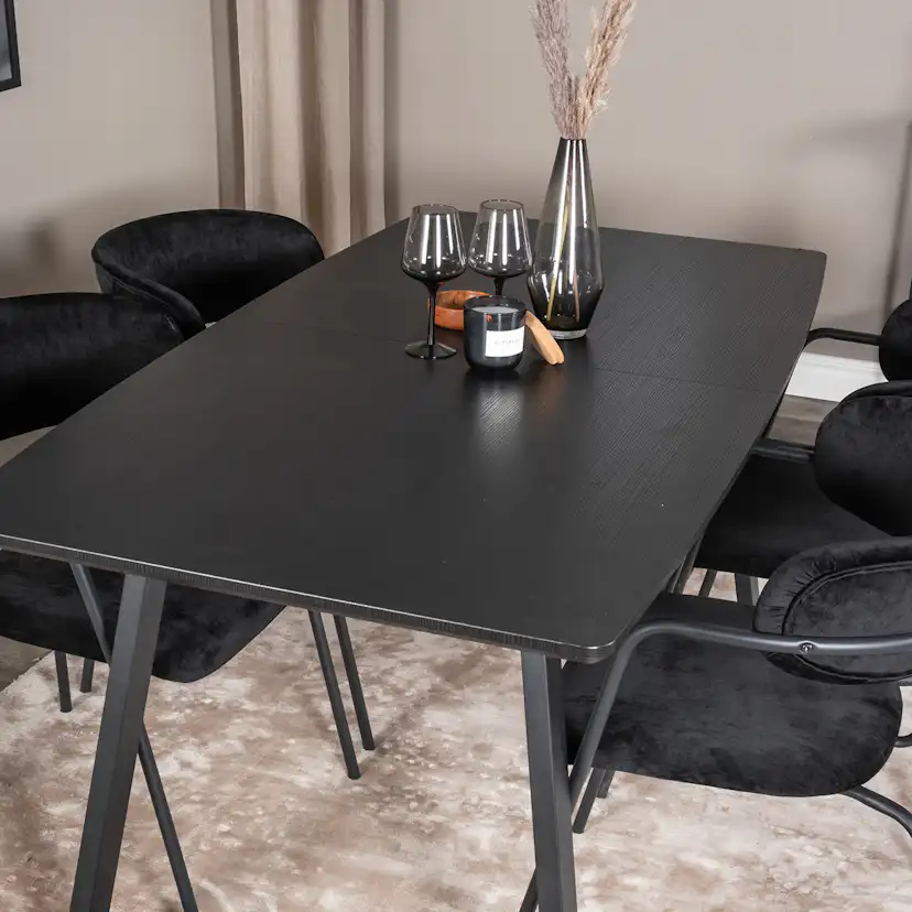 Inca Extentiontable-Black top/Arrow armchair-Black Velvet_4 Svart/Svart
