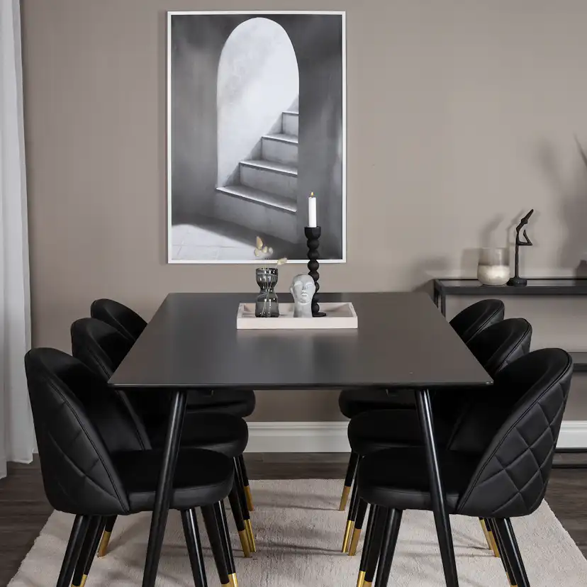 Matgrupp Venture Home Silvia med 6 Valentina Stolar Konstläder