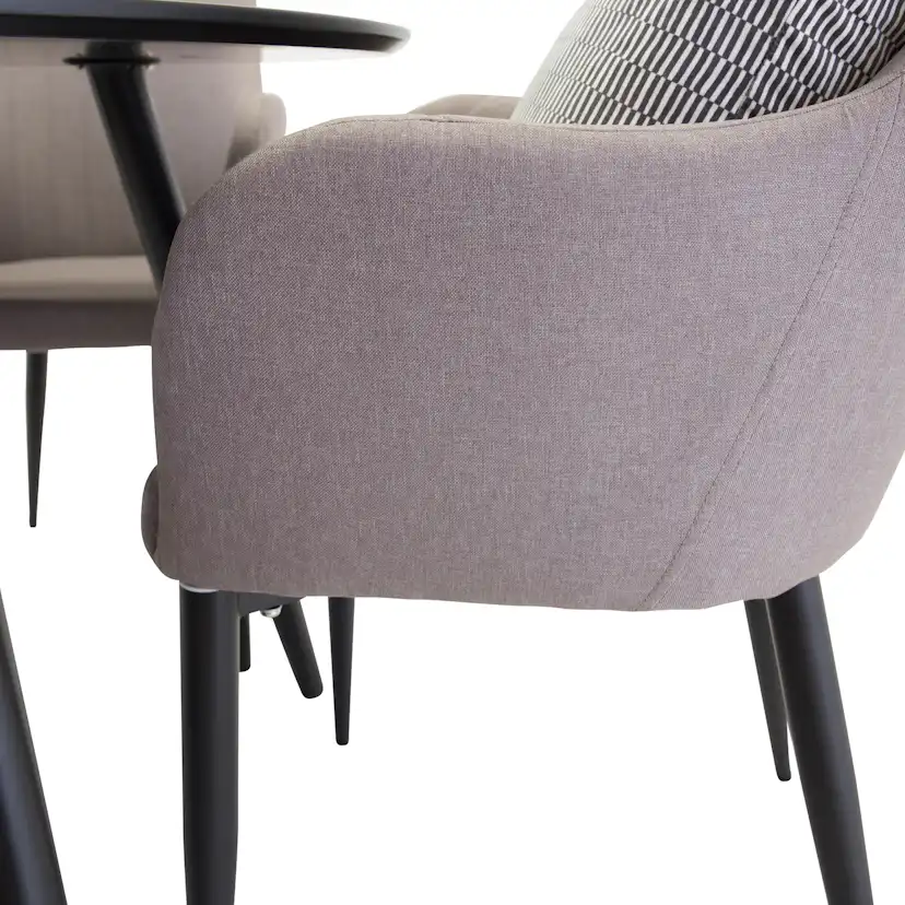 Matgrupp Venture Home Plake med 4 Corina Stolar