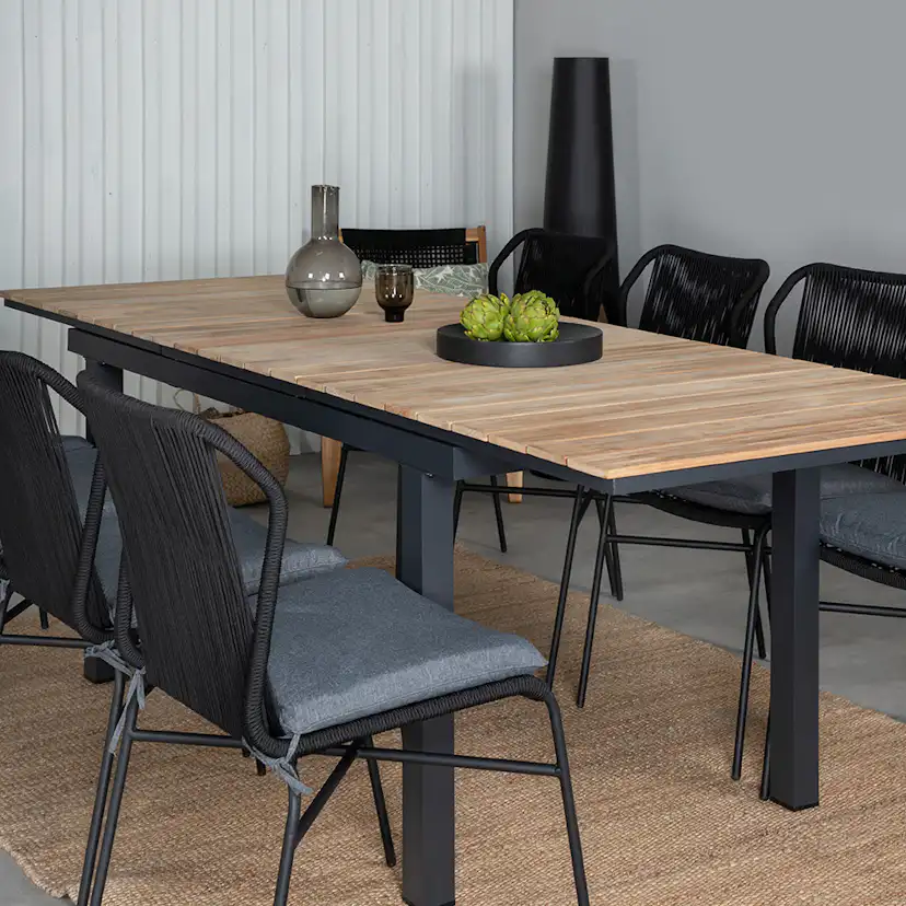 Matgrupp Venture Home Mendi med 8 Julle Stolar
