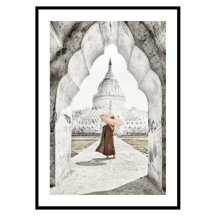 Poster Gallerix Holding Umbrella