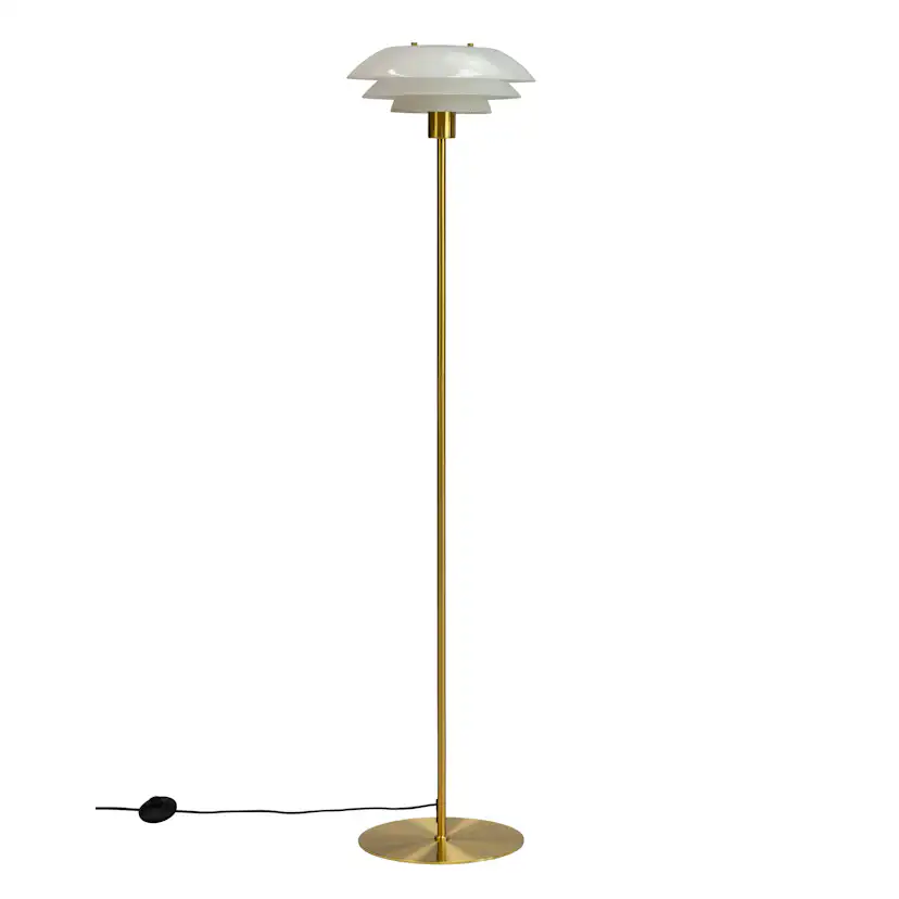 Golvlampa Dyberg Larsen DL31 Opal/Mässing