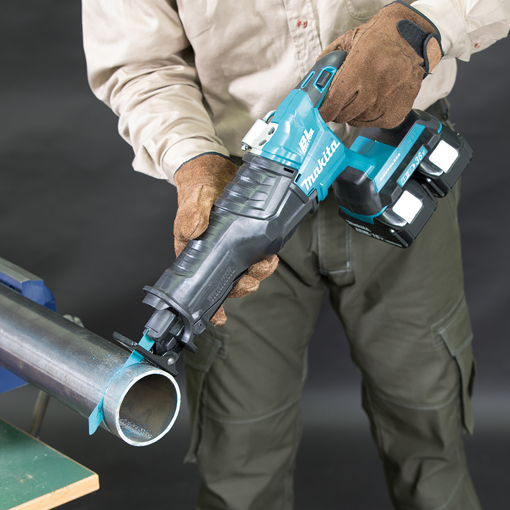 Tigersåg Makita LXT DJR360Z 2x18V utan Batteri