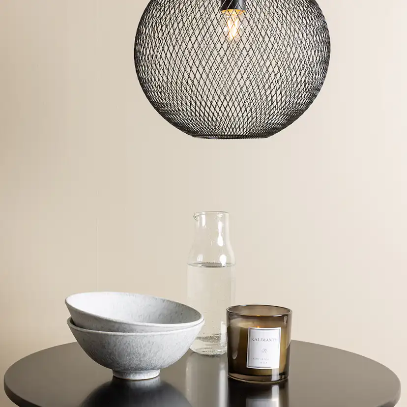 Matgrupp Venture Home Bistro Ø60 cm med 2 st Adesto stolar