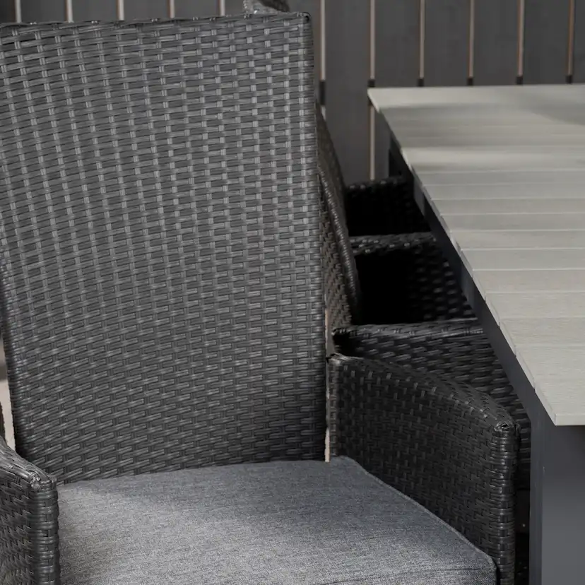 Matgrupp Venture Home Lova 224/324 med 6 Pishi Karmstolar