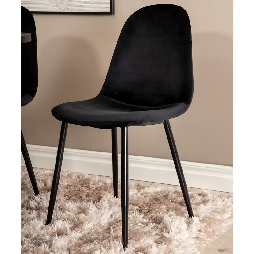 Matgrupp Venture Home San Francisco med 6 Pobbie Stolar