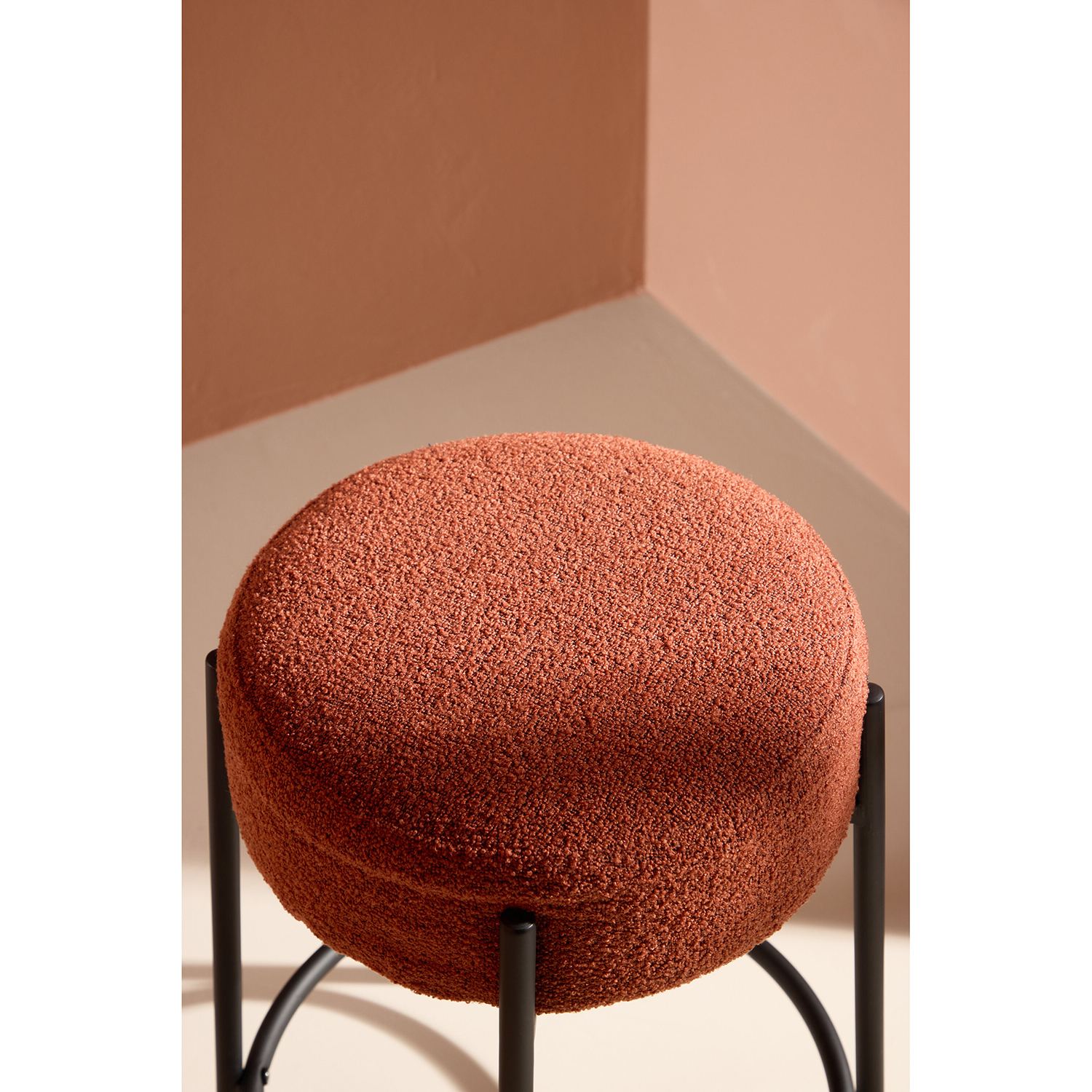 Tucson Bar Chair - Black Legs / Roasty Boucle Barstol Venture Home Tucson