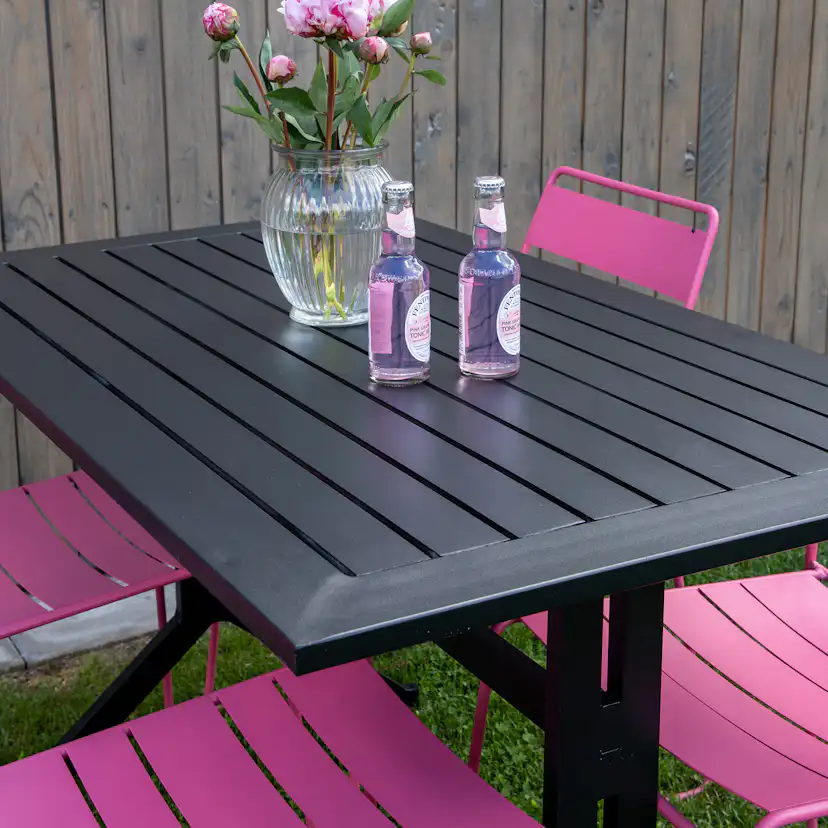 Cafébord Venture Home Wheeler 120x70 cm