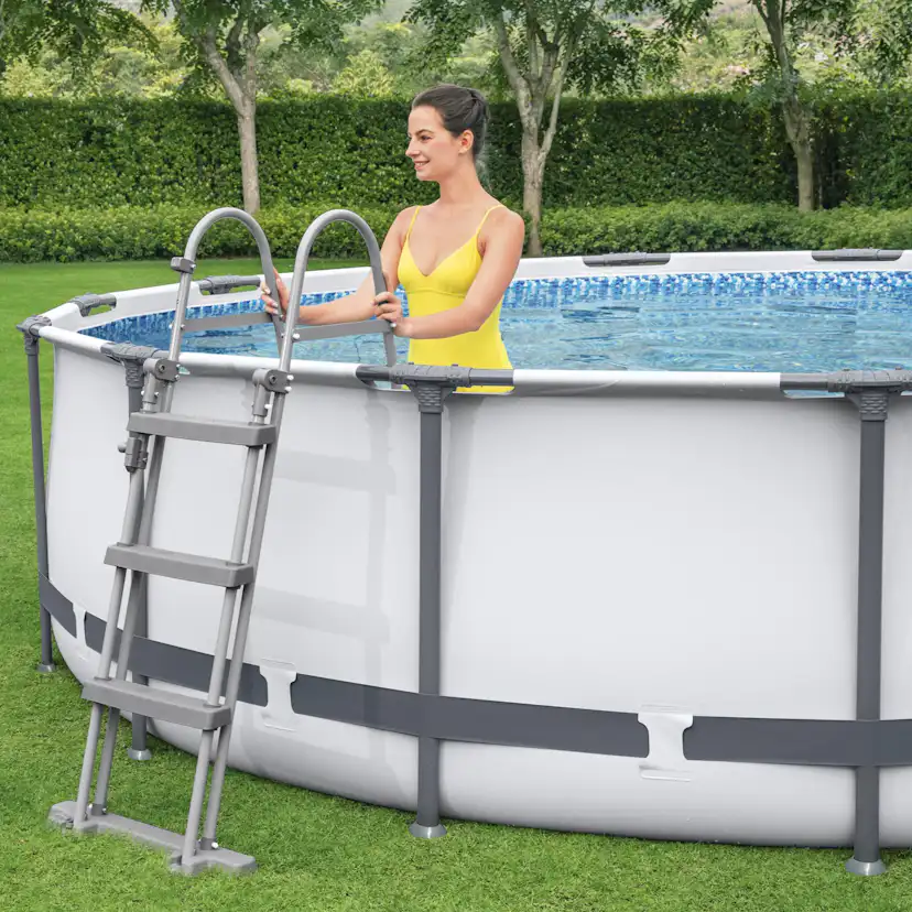 Poolpaket Bestway Steel Pro Max Ø4,57m Stålramspool Ovanmark med Filterpump