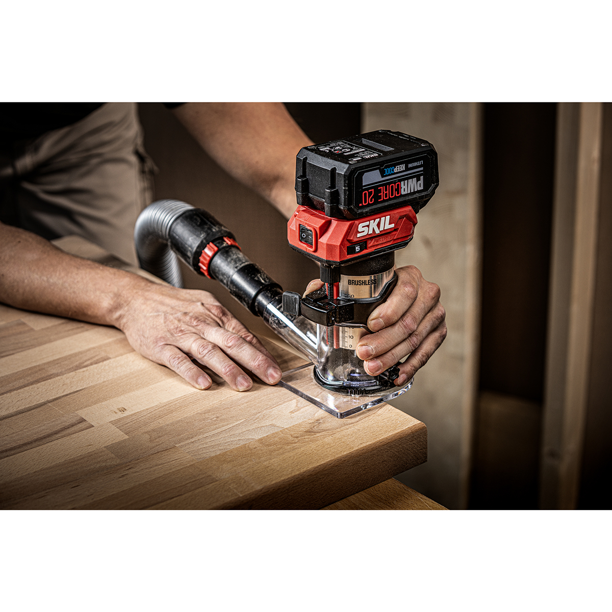 Handöverfräs SKIL 3170 FA Batteridriven Kolborstfri
