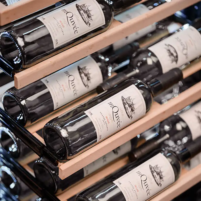 Vinhylla mQuvée Rail" Velvet 100 och 125