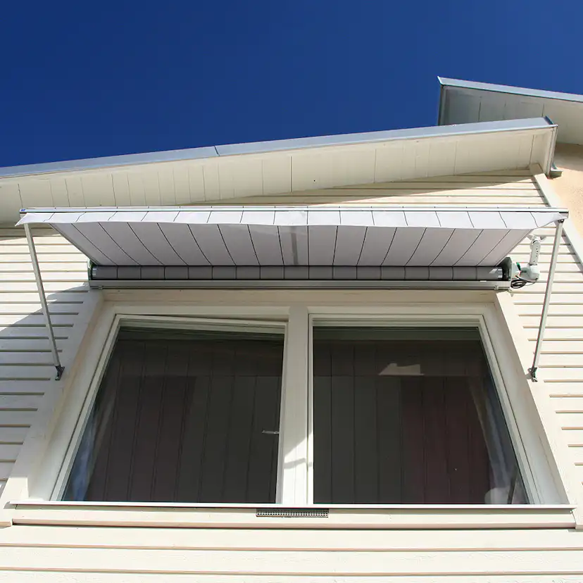 Fönstermarkis Dittsolskydd Nordic Light DA32 Vit