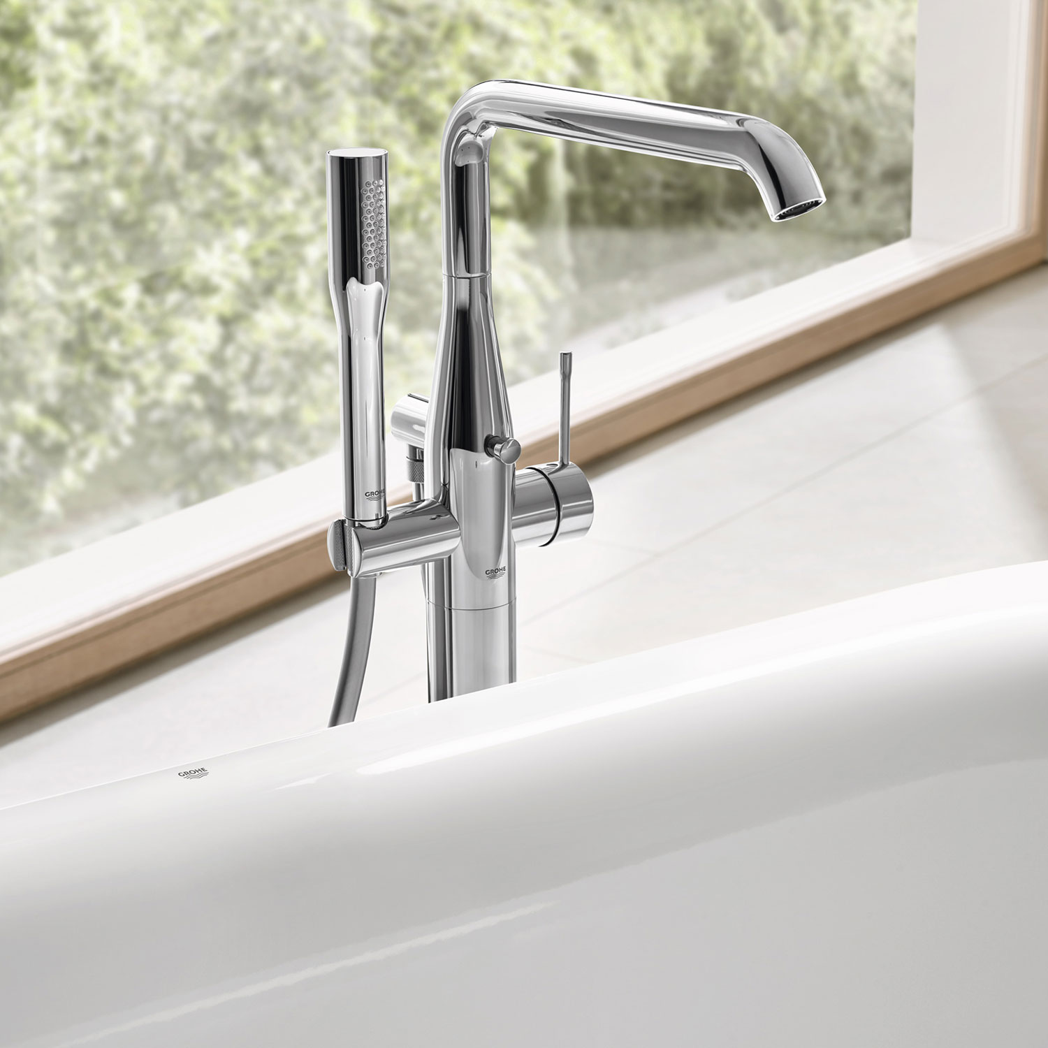 Golvblandare Grohe Essence 23491 Krom Krom