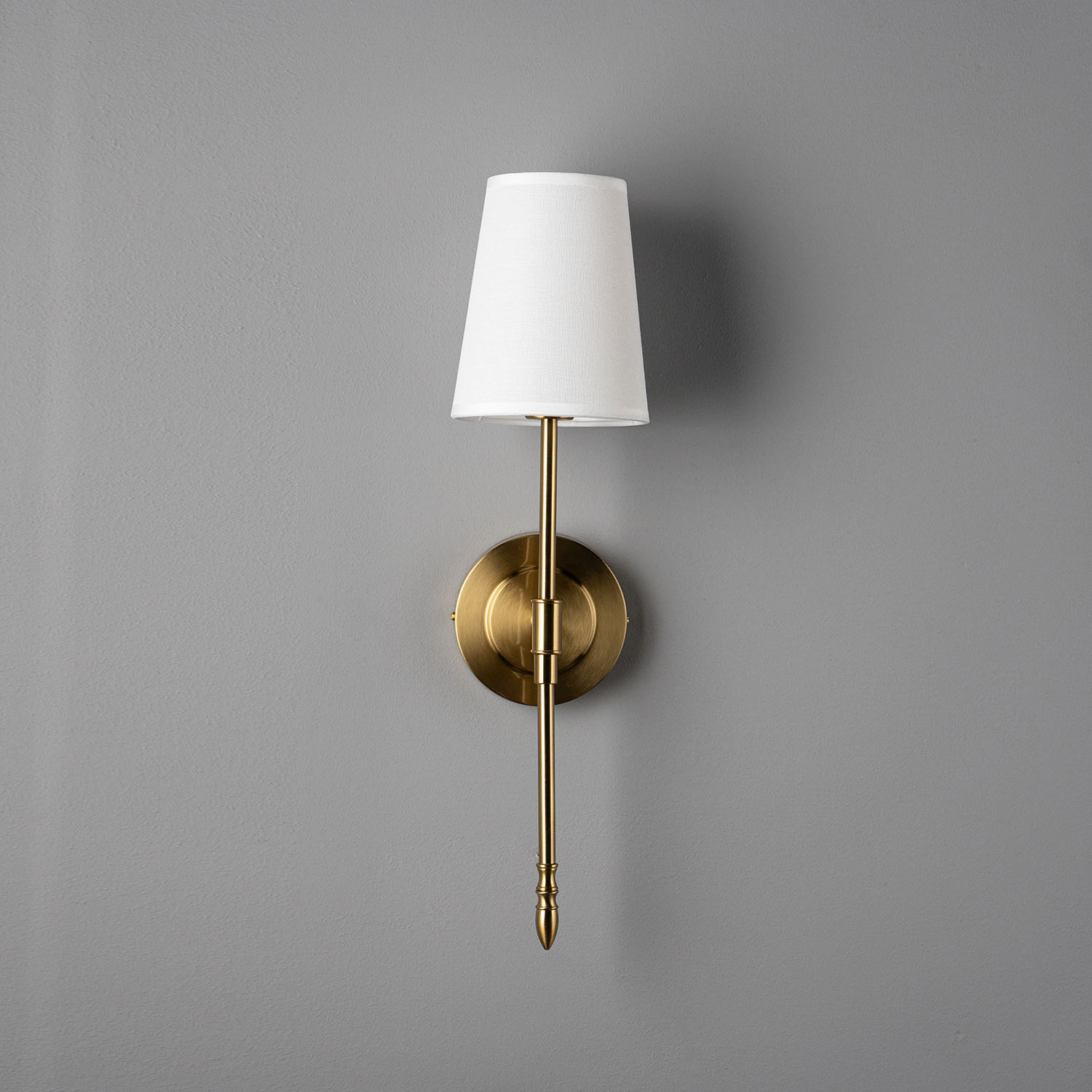 Vägglampa Vesani Hampton
