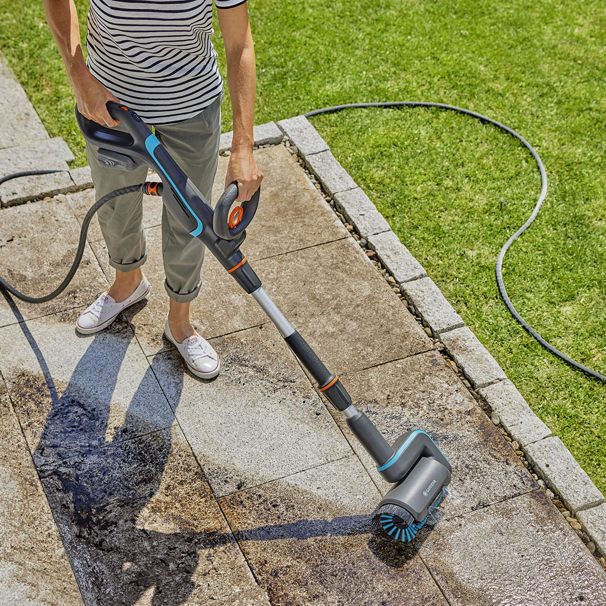 Tvättborste Gardena Batteridriven AquaBrush Compact exkl. batteri