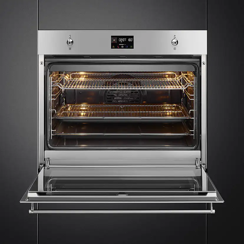 Ugn Smeg SF7302TX