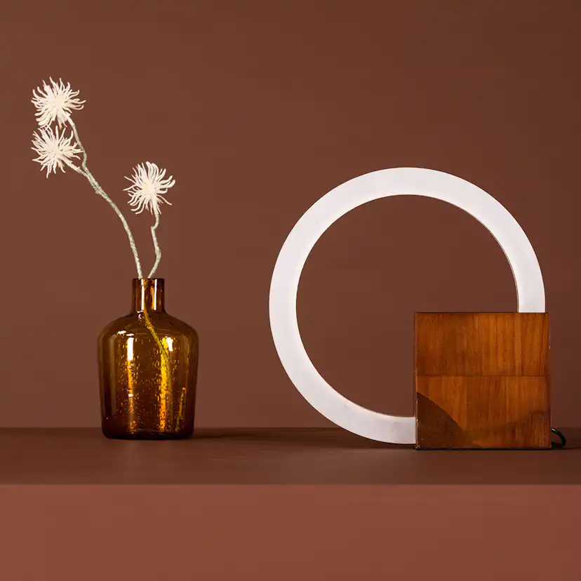 Bordslampa Venture Home Brive