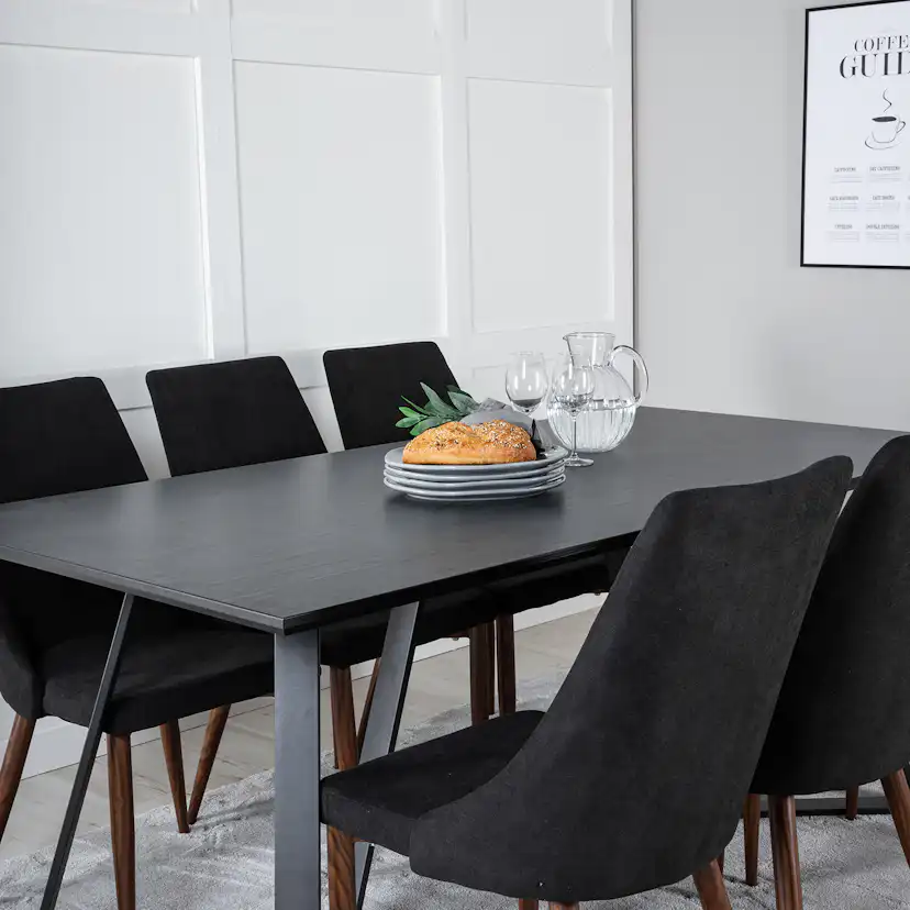 Marina Table - Black top /Leone Chair - Black Fabric_6 Svart/Svart/Valnöt