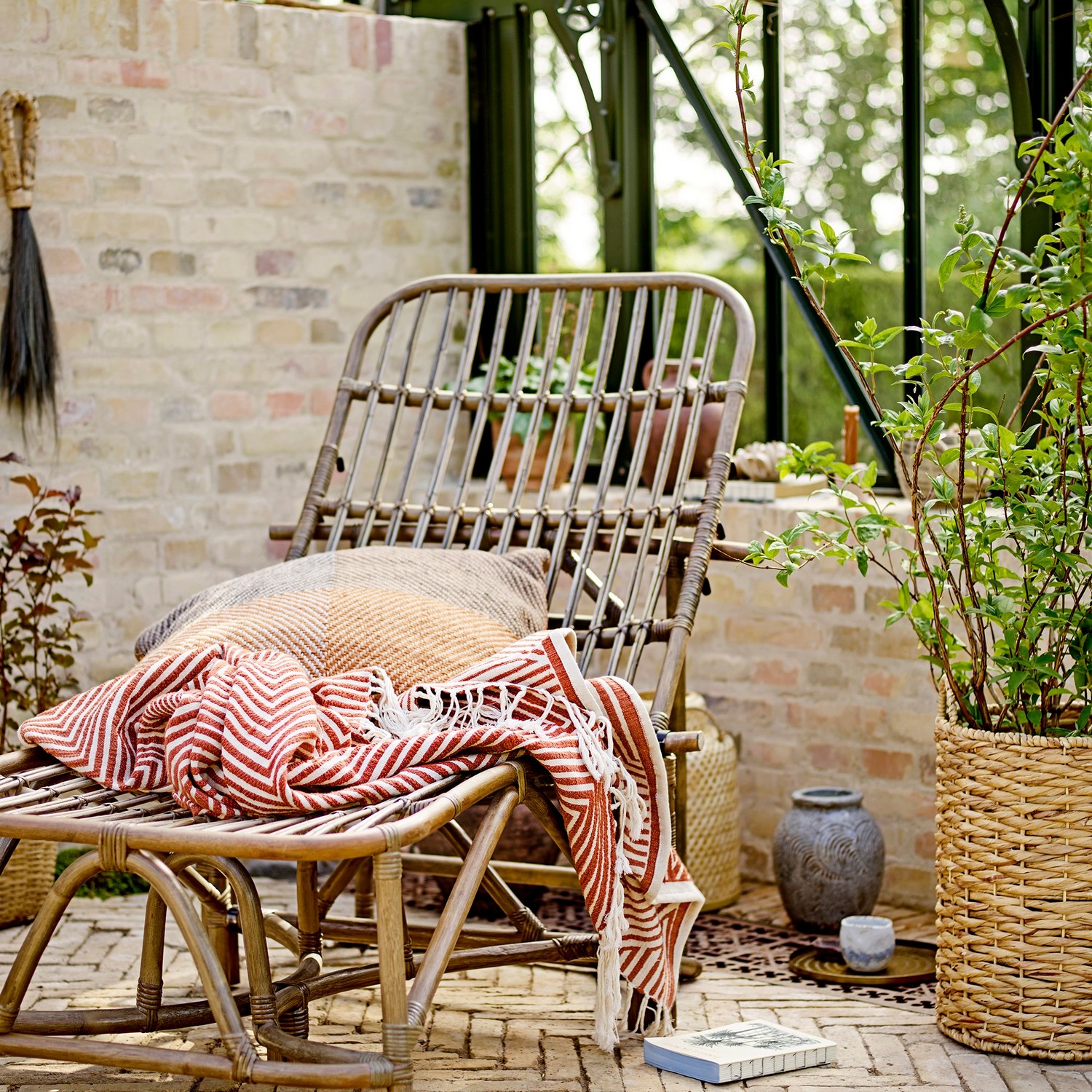 Solstol Bloomingville Dione