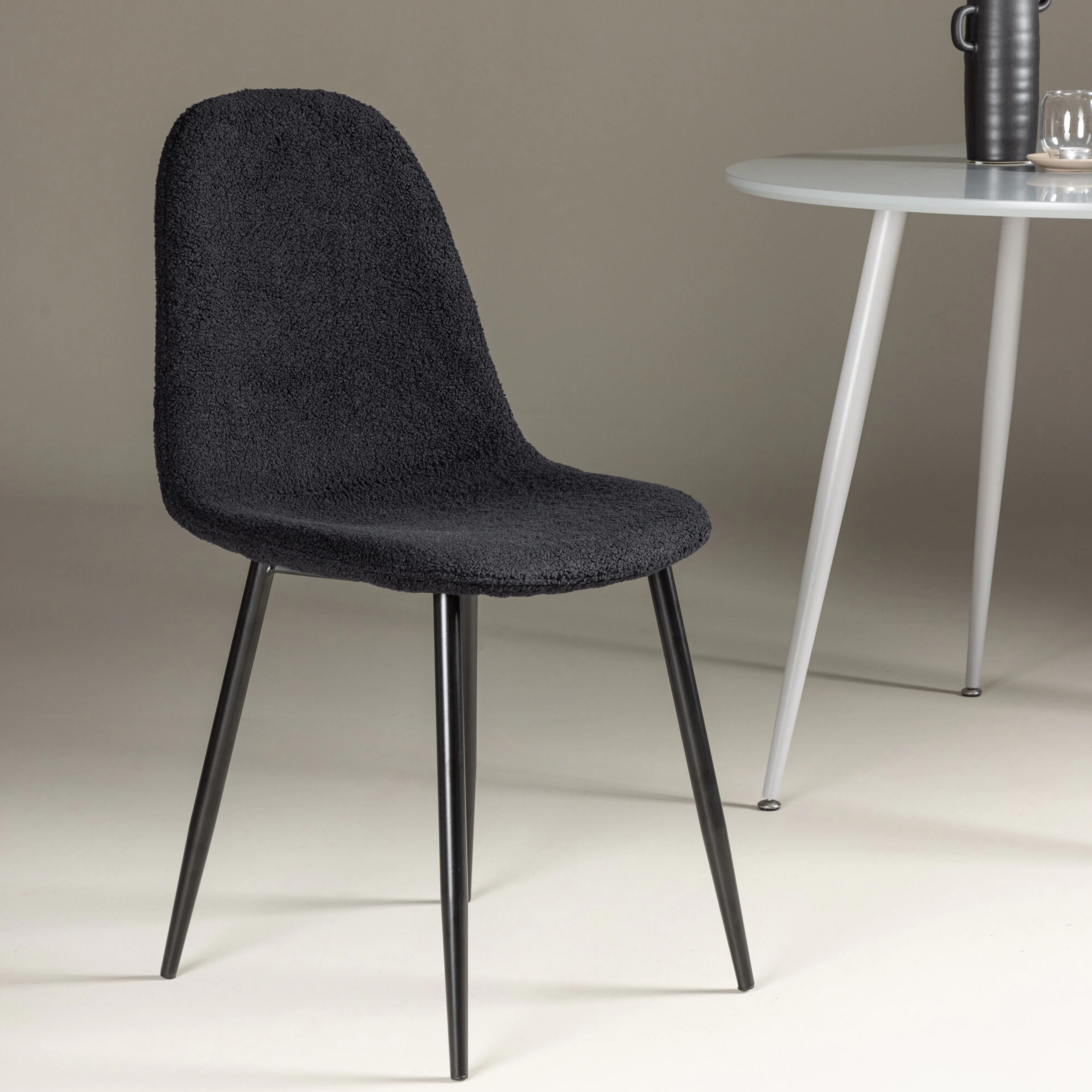 Polar Dining Chair 2-pack - Black  / Black Teddy / FSC 100% Svart