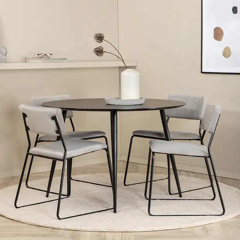 Matgrupp Venture Home Silvia med 4 Kungshamn Stolar Sammet