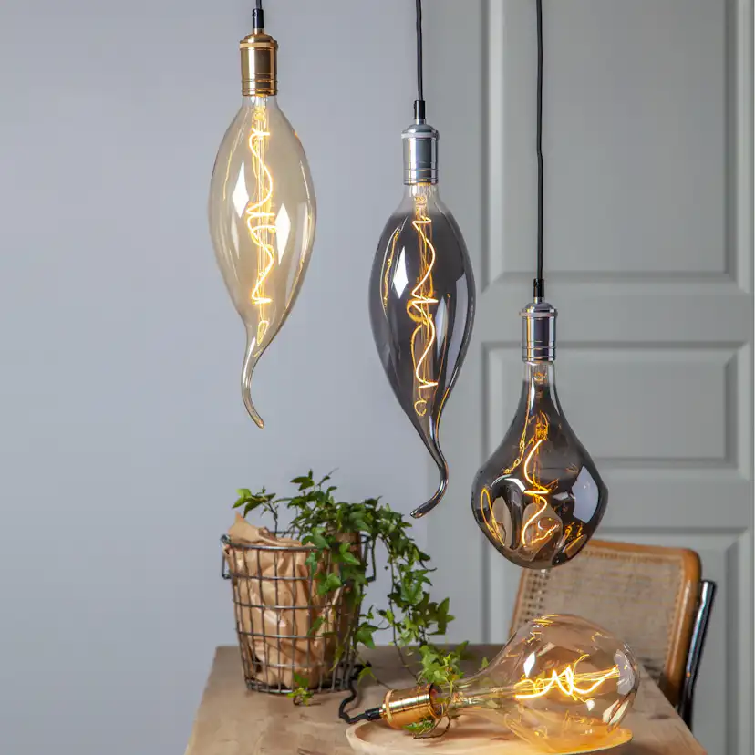 LED-lampa Star Trading Filament E27 A165 Industrial Vintage Dimbar 3,8W