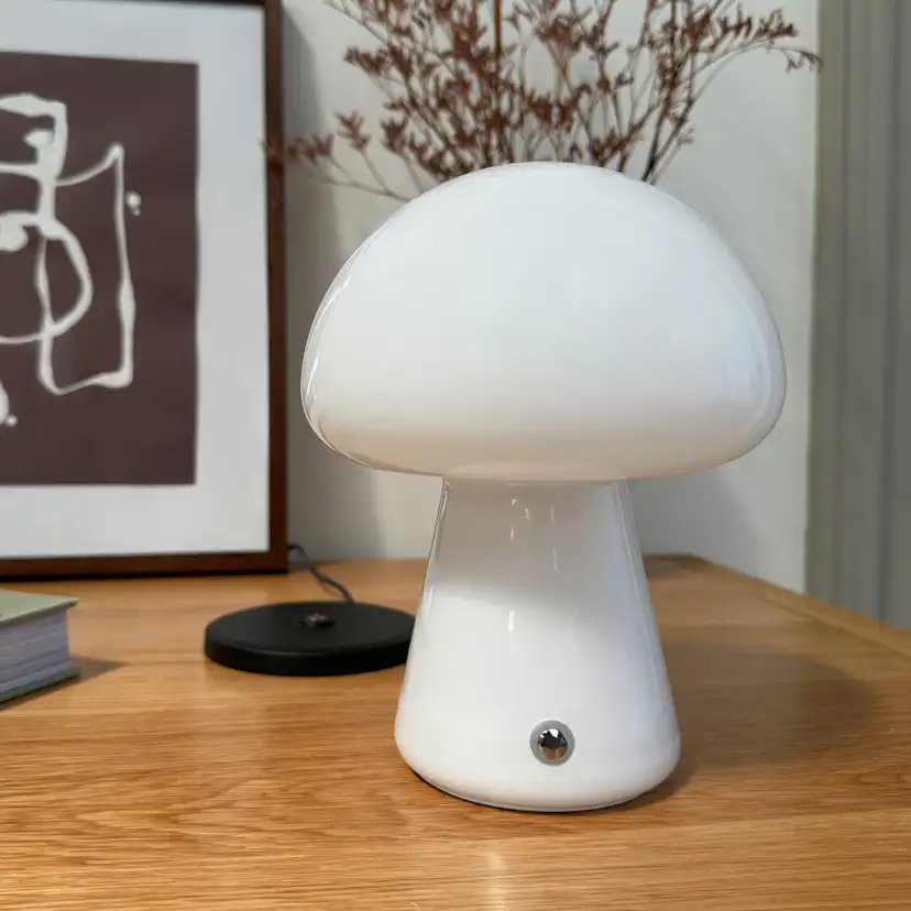 Portabel Bordslampa Dyberg Larsen Mushroom Uppladdningsbar