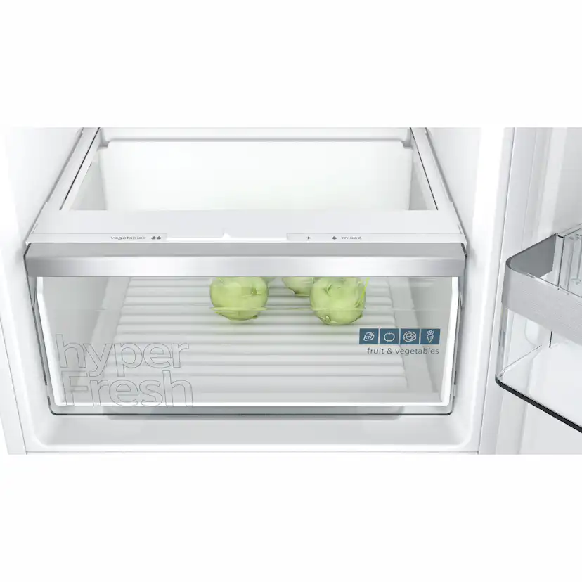 Integrerad Kyl/Frys Siemens KI87VVFE1 med HyperFresh och LED-belysning