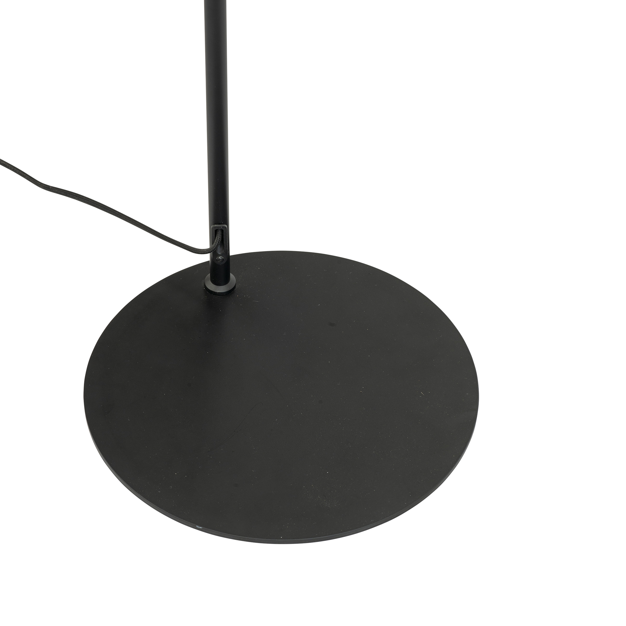 Golvlampa Dyberg Larsen Eric Svart