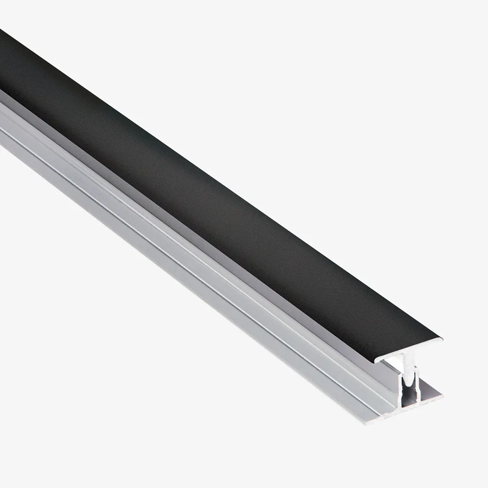 Foglist Fibo Alu Svart 2-del Skarv 2400 mm